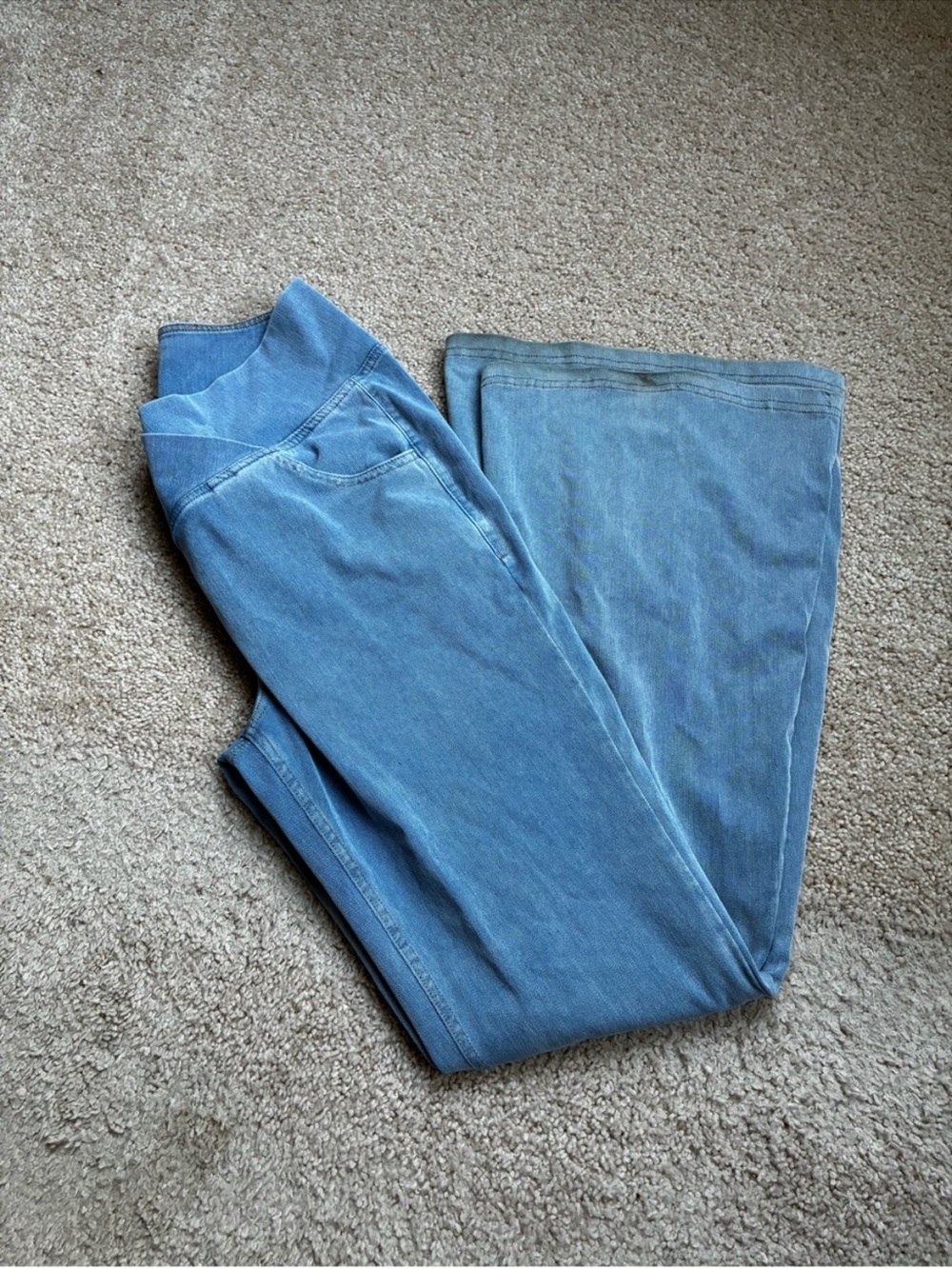 Halara elastic cross over waistband flared jeans